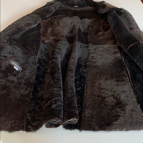 Brown shearling cost - Picture 6 of 11